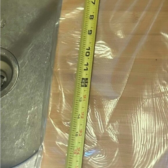 Large Lip Ditch Kitchen Food Cutting Board Tan Bamboo 21 x 18 - Picture 5 of 5